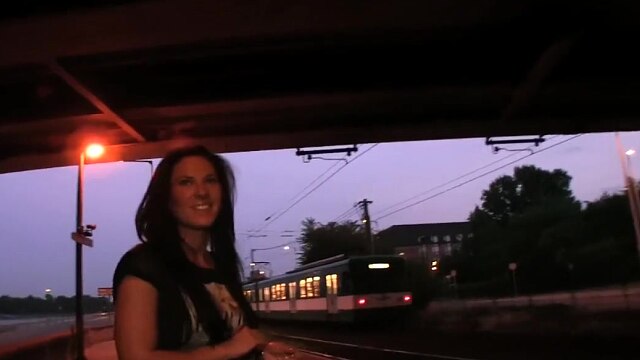 PublicAgent Mindblowing Blowjob and Intercourse Under a Public Bridge