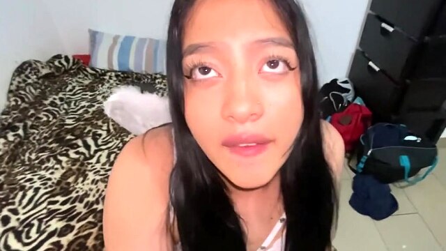 My best friend wore my new lingerie before my boyfriend